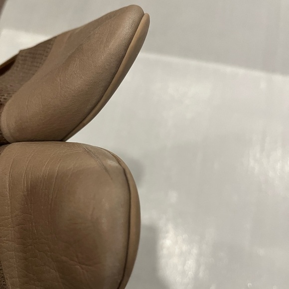 [US 8]Bueno Gray Slip-On Leather Shoes Loafers - Picture 6 of 8